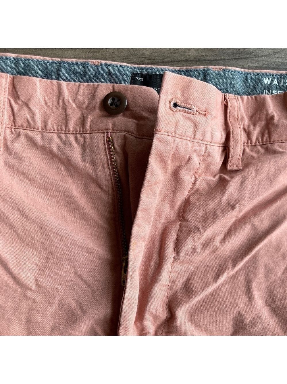J Crew Men Stretch Chino Shorts Light Pink Salmon 9 inch - Picture 5 of 6